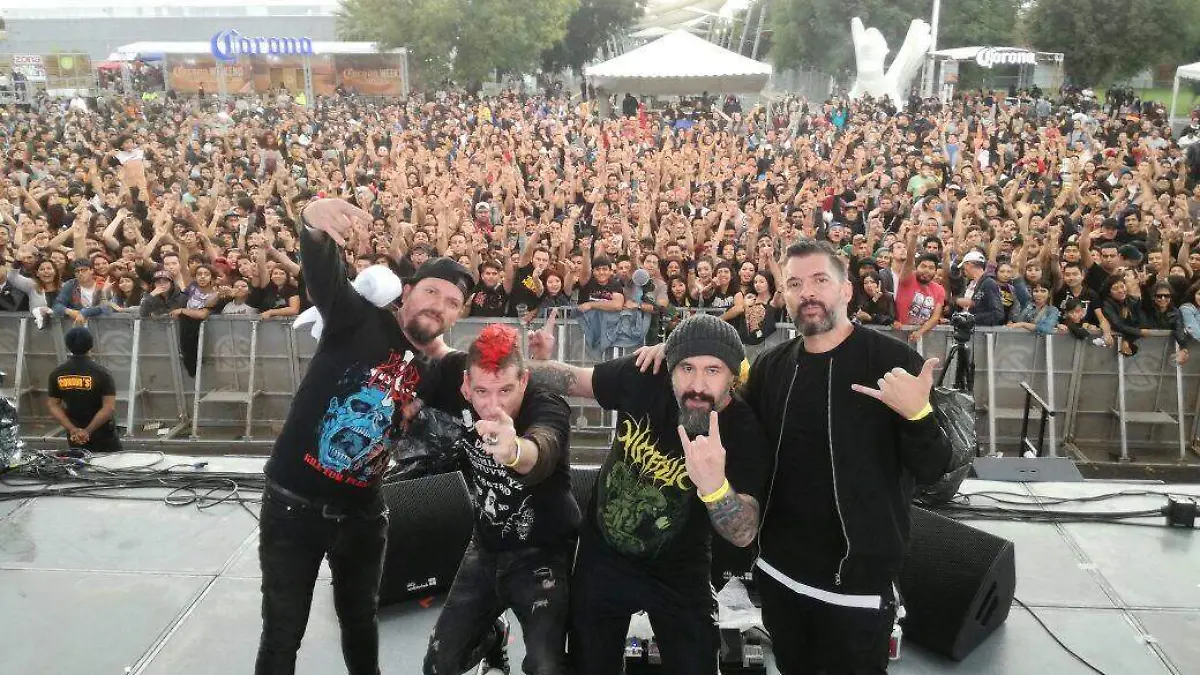 Fotos_ Cortesía Facebook (ResorteOficial) (1)