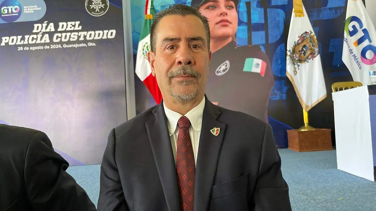 ME VOY TRANQUILO Y SIN PENDIENTES, SOSTIVO CABEZA DE VACA