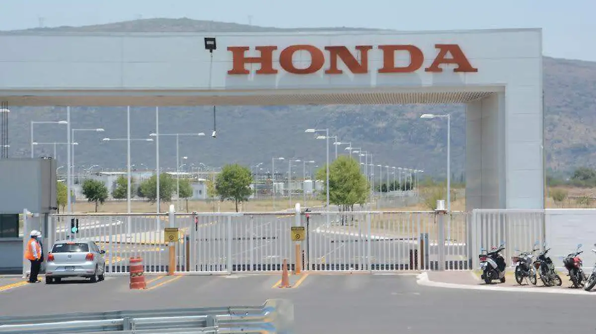 F CARMONA CONSUL JAPON