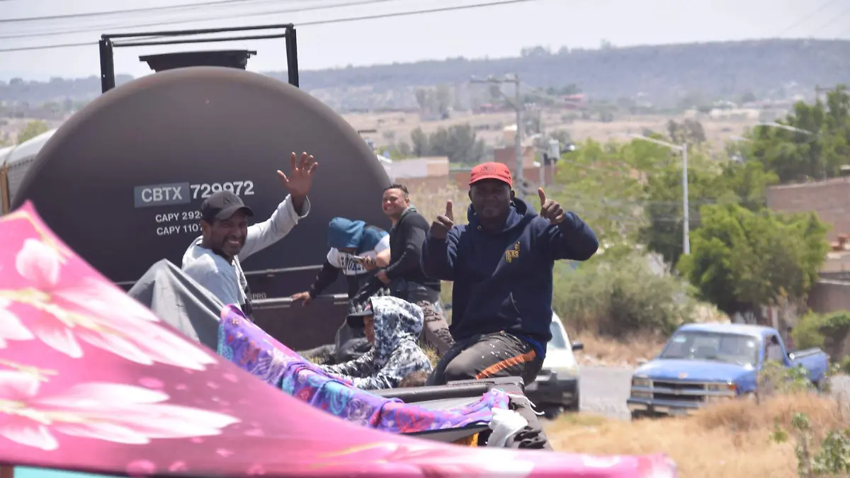 FcARMONA-MIGRANTES SOL (1)