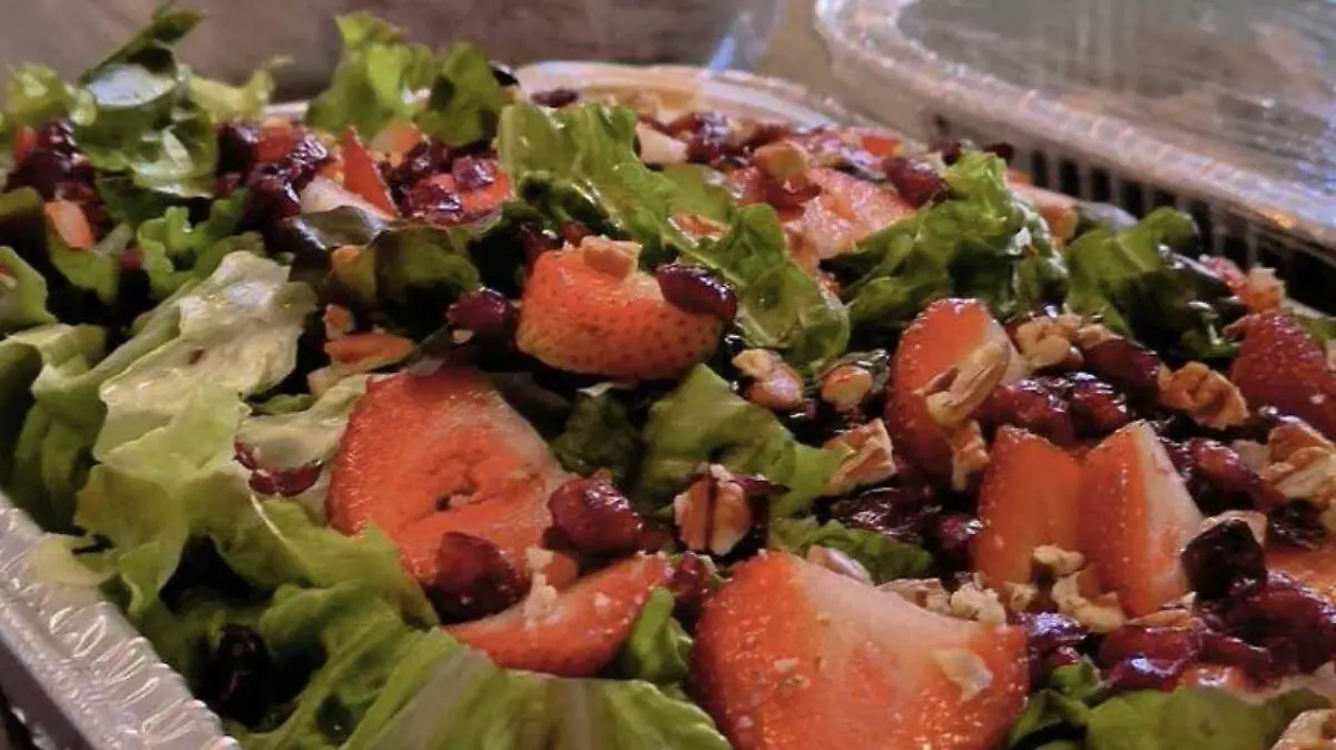 CENA NAVIDEÑA _ Vía Marketplace (1)