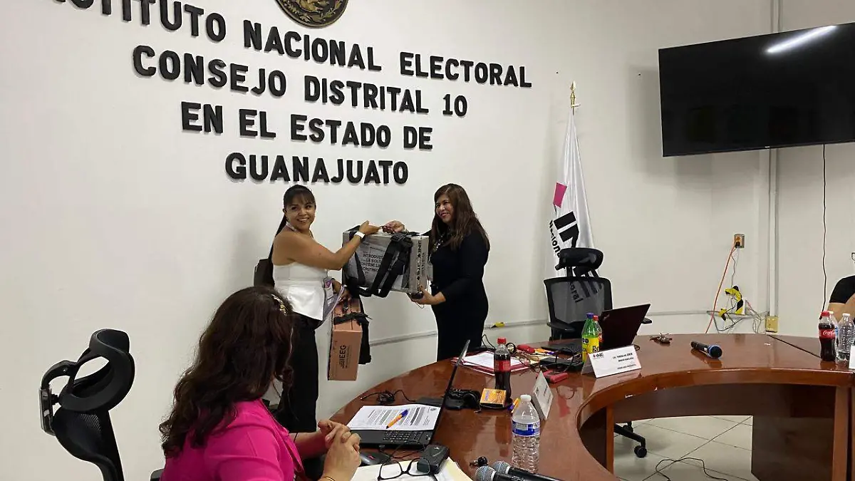 CONCLUYE LABORES EL CONSEJO DEL INE GUANAJUATO, RECONOCE QUE SIGUE PENDIENTE EL VOTO ELECTRÓNICO