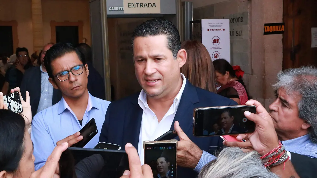 Compromiso de gobierno del estado es incrementar salarios de armadoras  (1)