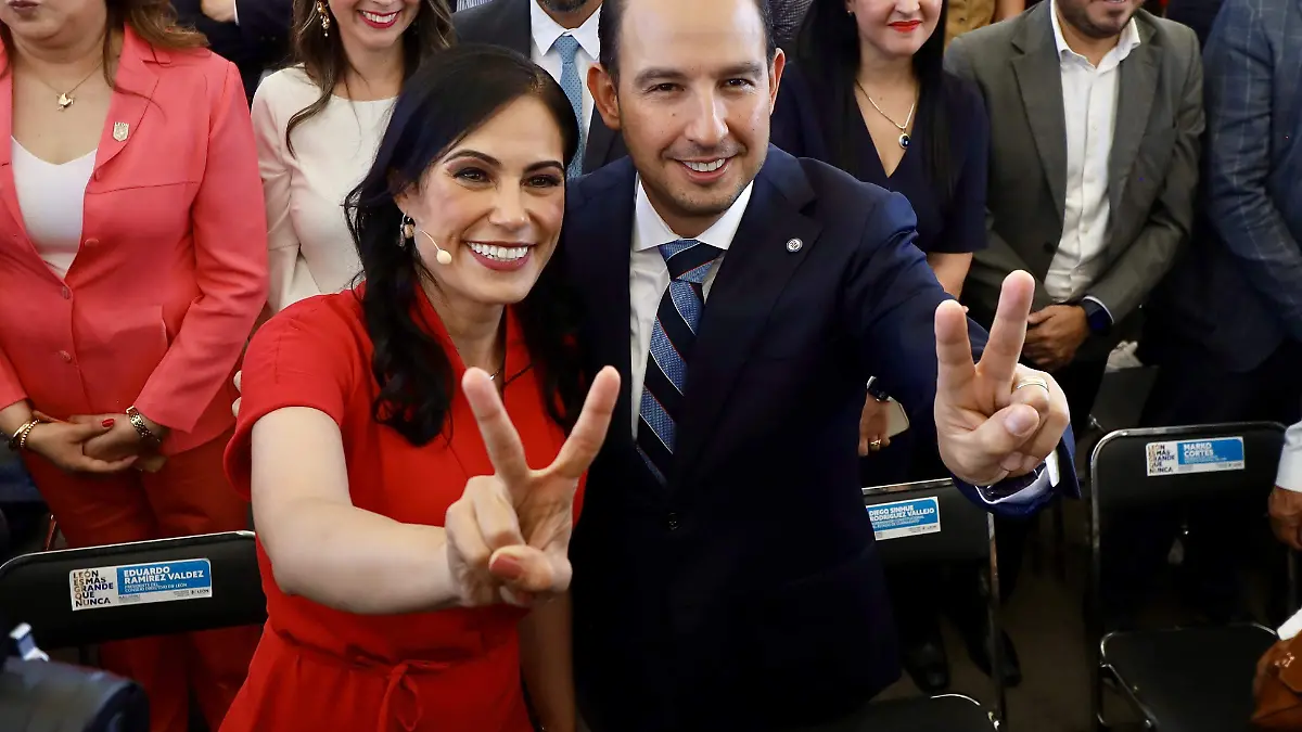 ALEJANDRA GUTIÉRREZ - Fco Meza - El Sol de León