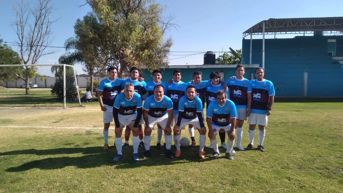 Cortesia LIGA COMERCIAL (2)