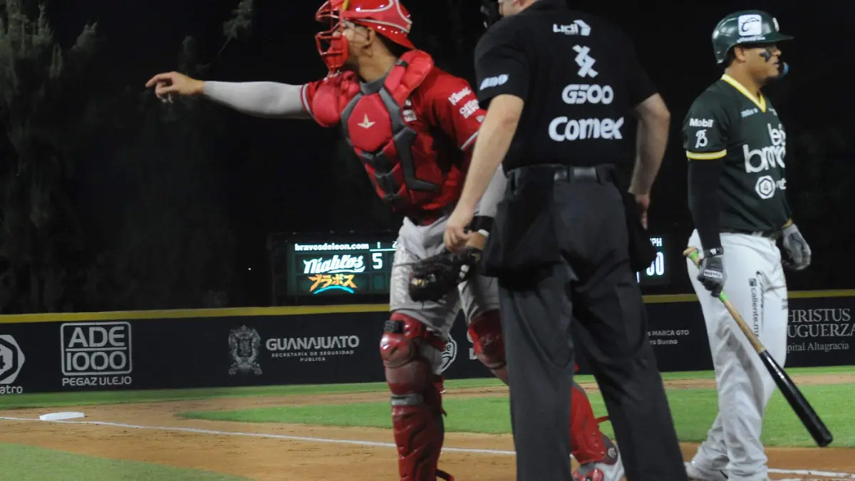 BEISBOL-BRAVOS (1)