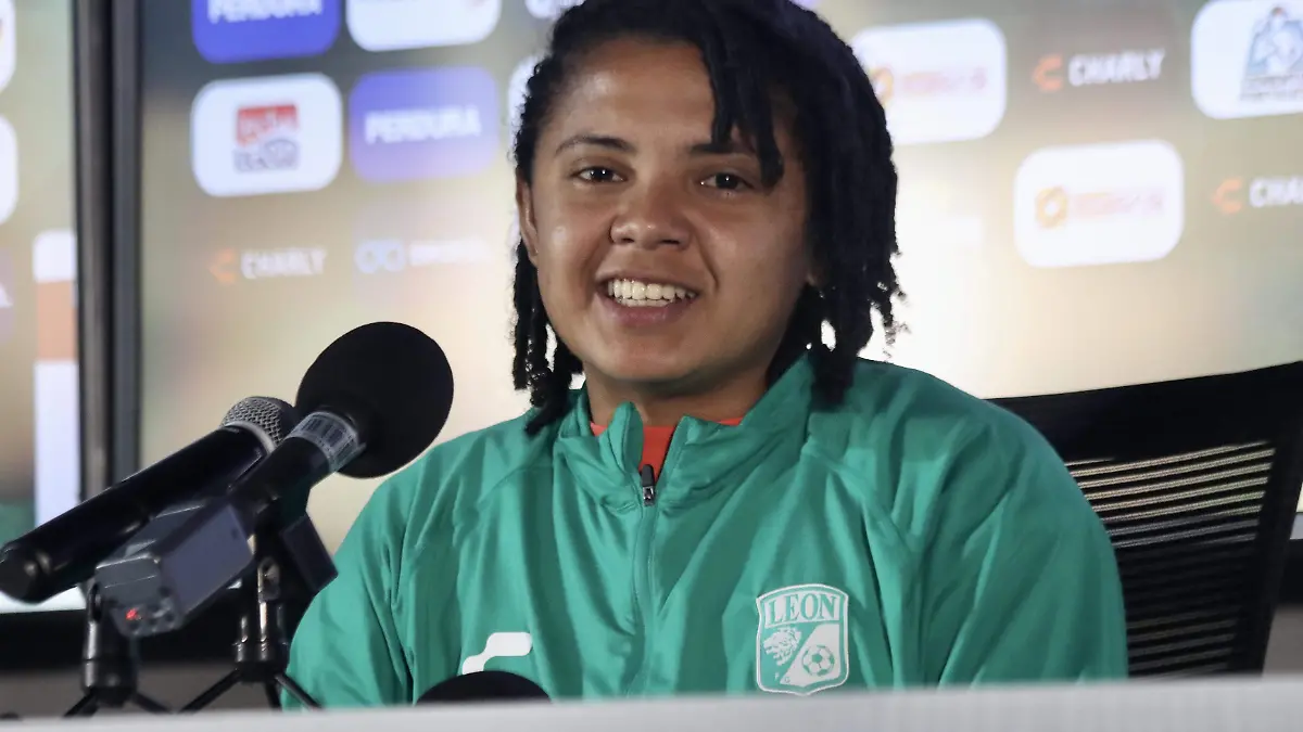 LEÓN FEMENIL - Fco Meza - El Sol de León (2)