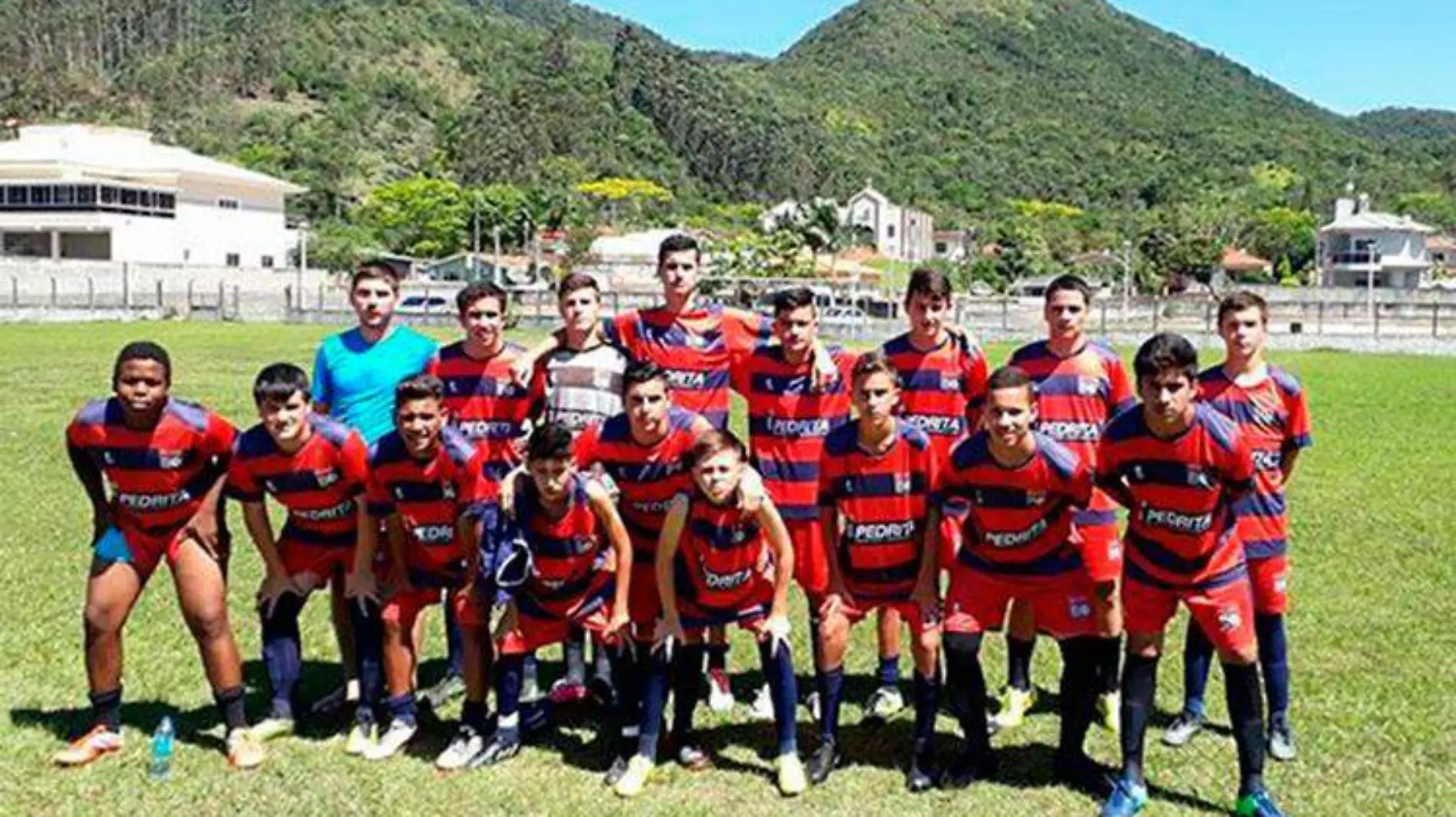 futbol-rayo-adolescente