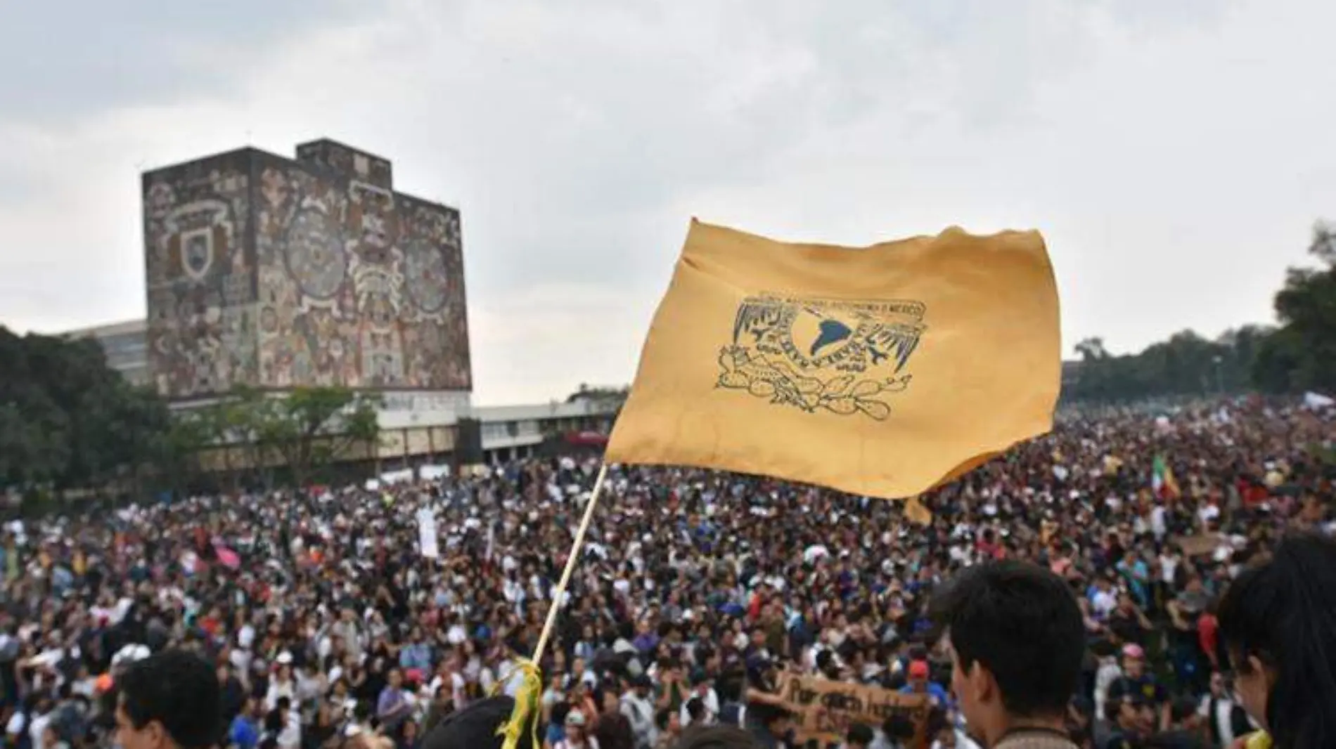 marcha-cu-unam-fuera-porros-7