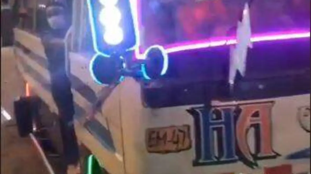 Chofer-convierte-su-camión-2