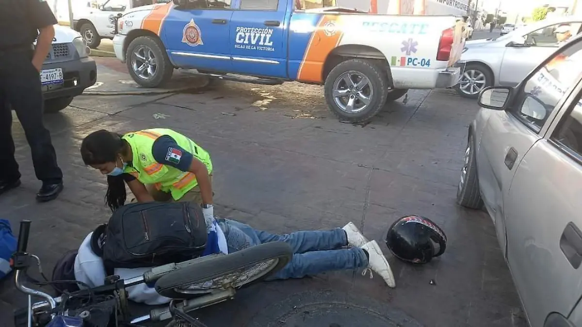 MOTOCICLISTA SILAO CORTESÍA (2)