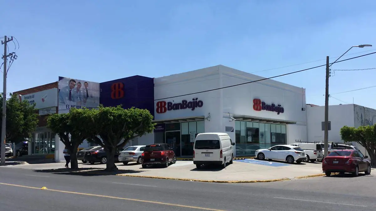 BANCO (1)