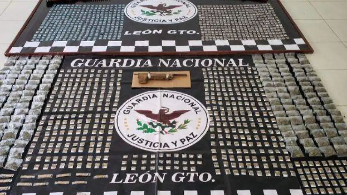 DROGA Y ARMAS (2)