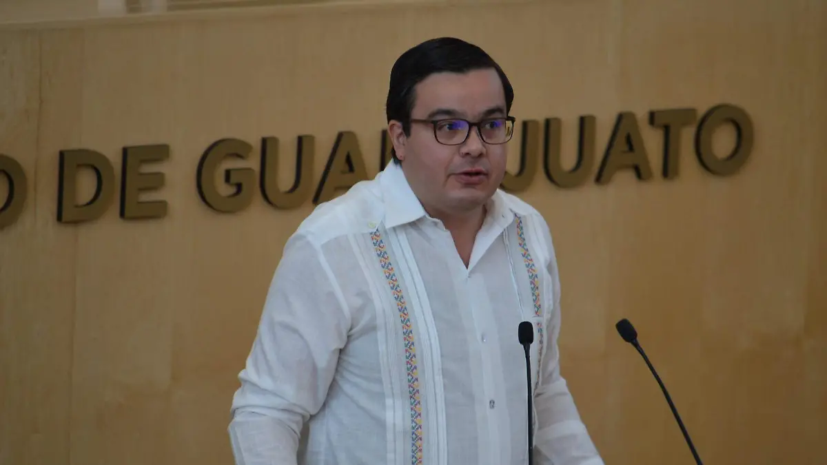 Acusan-diputados-panistas