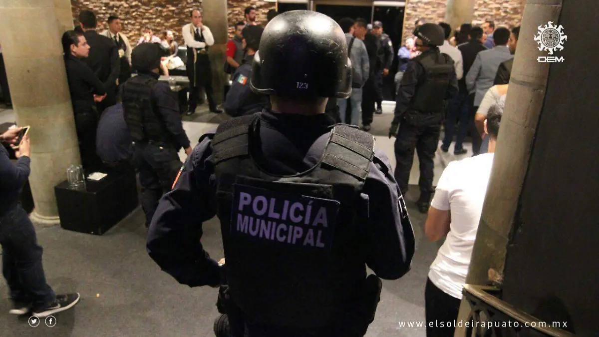  Alrededor-de-cinco-mil-espectadores