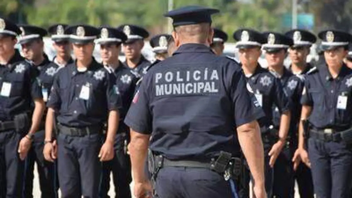 POLICIAS (5)