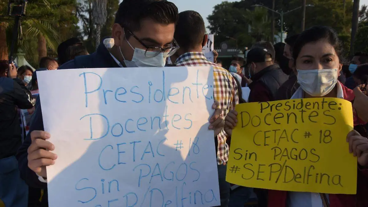 WhatsApp Image 2021-11-26 at 7.00.18 PM (1)