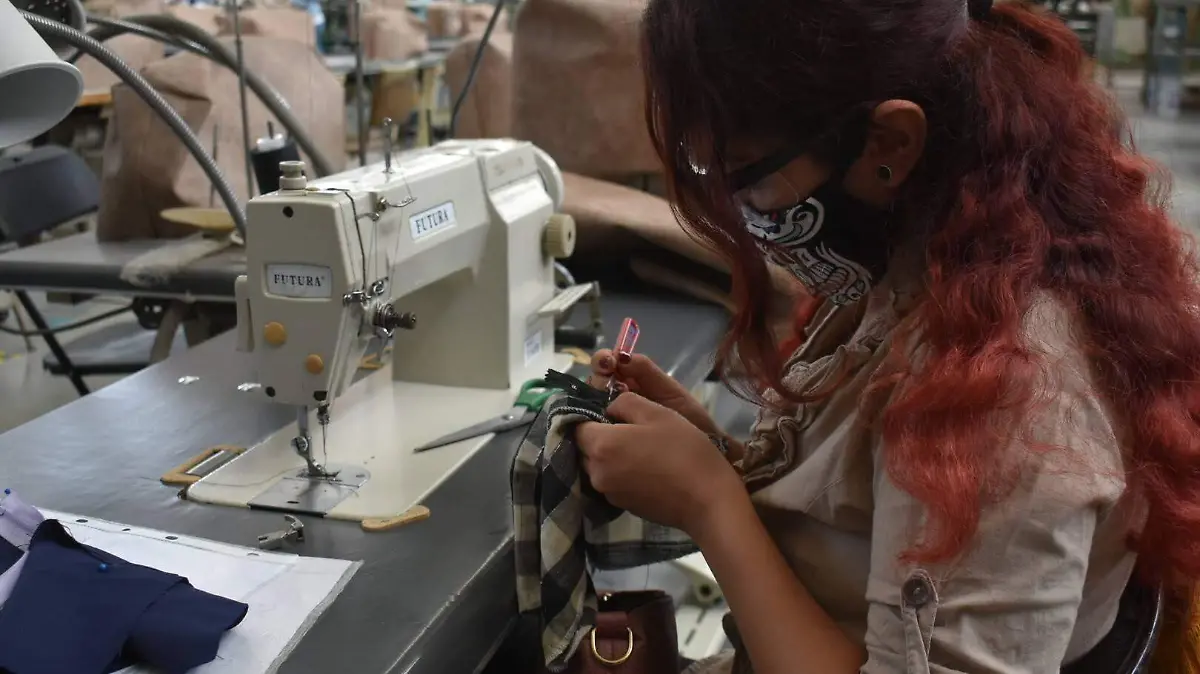 E.CAMACHO - MUJERES EMPLEO 2