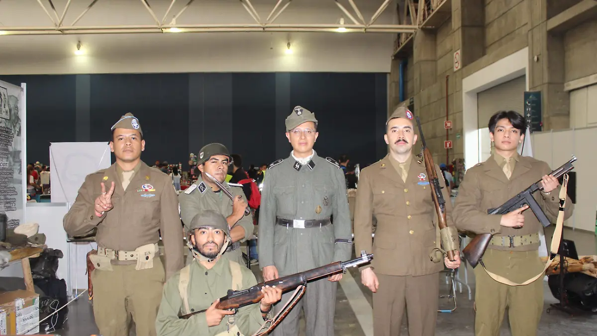 1. SOLDADOS _ GUSTAVO CARREÓN 