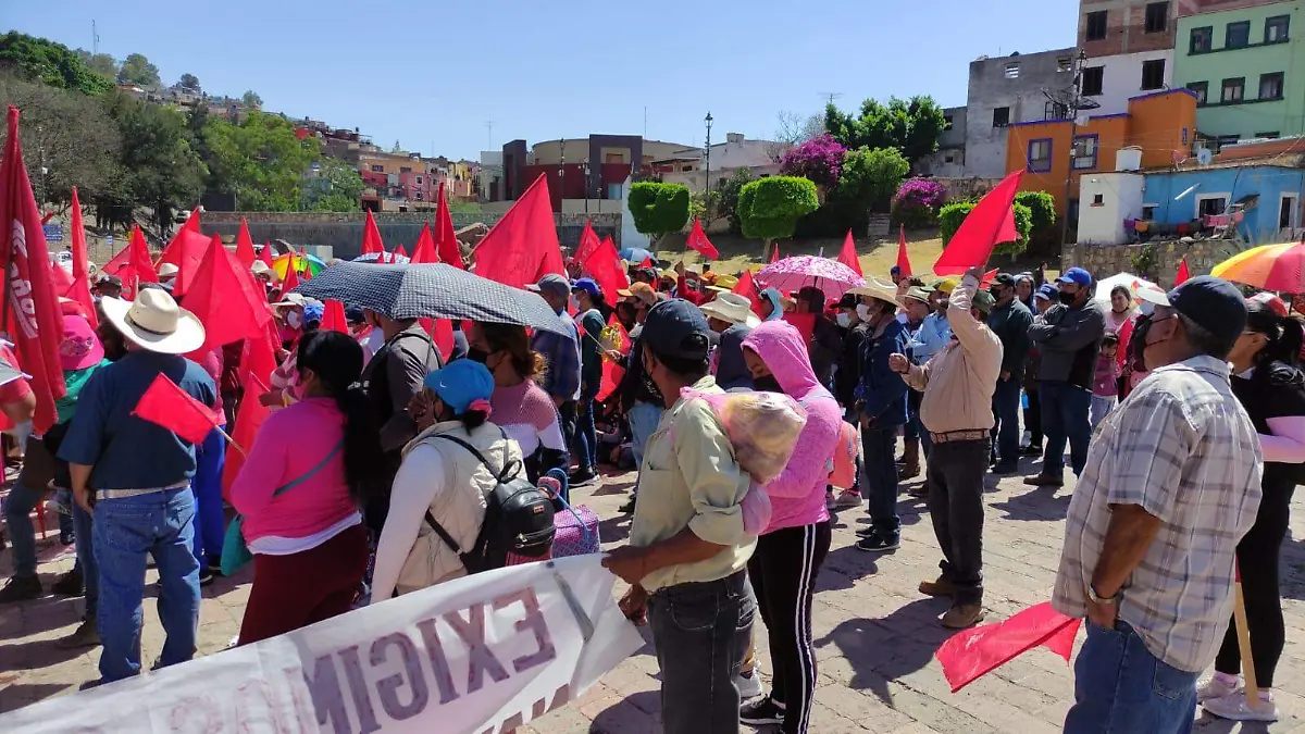 Demandan-ciudadanos-capitalinos  (2)