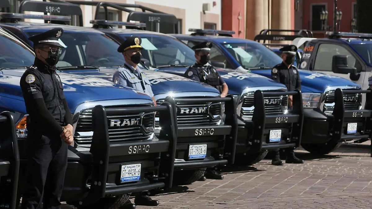 FCO MEZA - ENTREGA EQUIPAMIENTO (5)