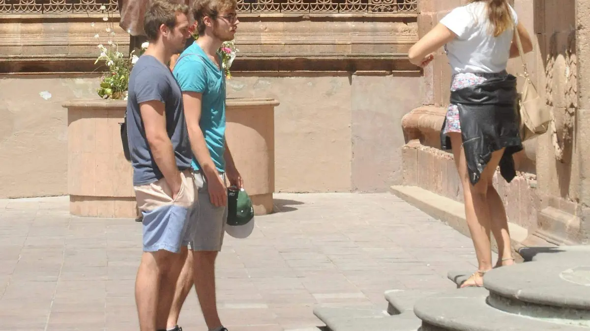 R S ORTIZ TURISMO (1)