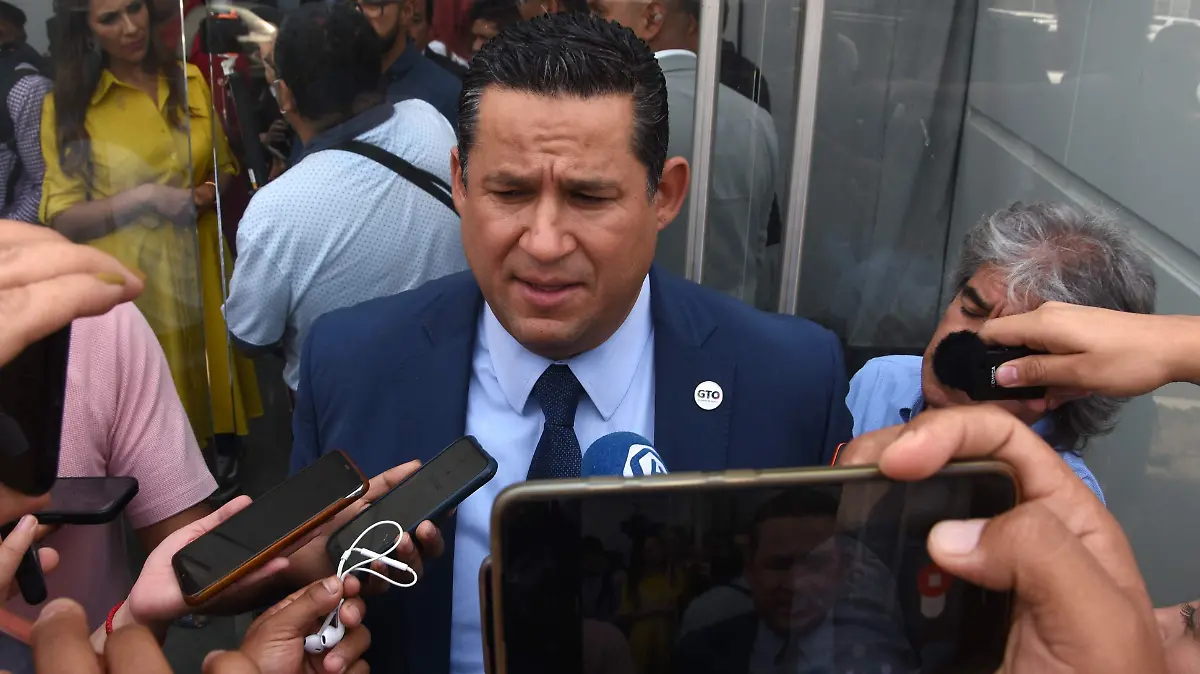 GOBERNADOR l JESUS GTZ - EL SOL DE IRAPUATO (5)