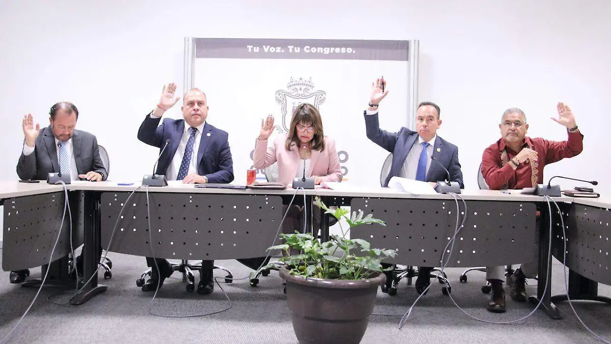 HAY ESCASA PARTICIPACION DE MUNICIPIOS CON EL CONG1