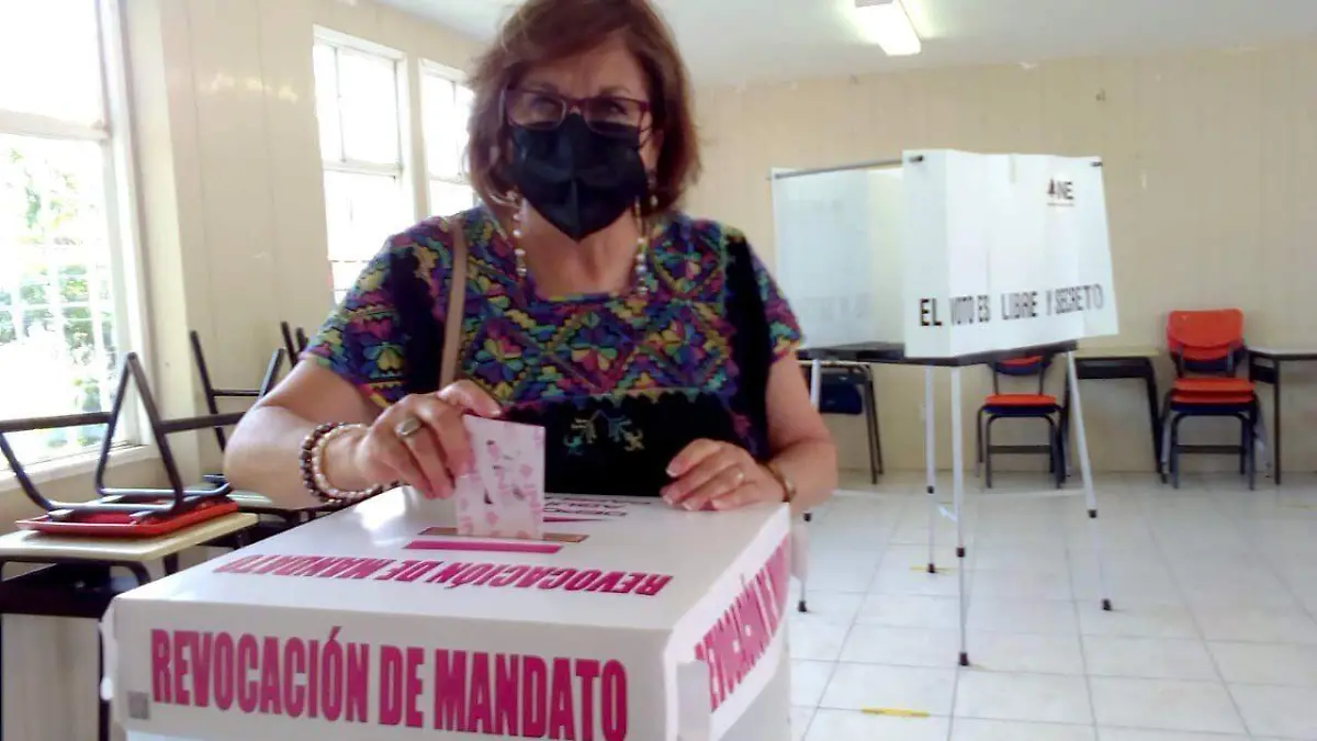 MARTHA LUCIA MICHER. TW MALU MICHER 2