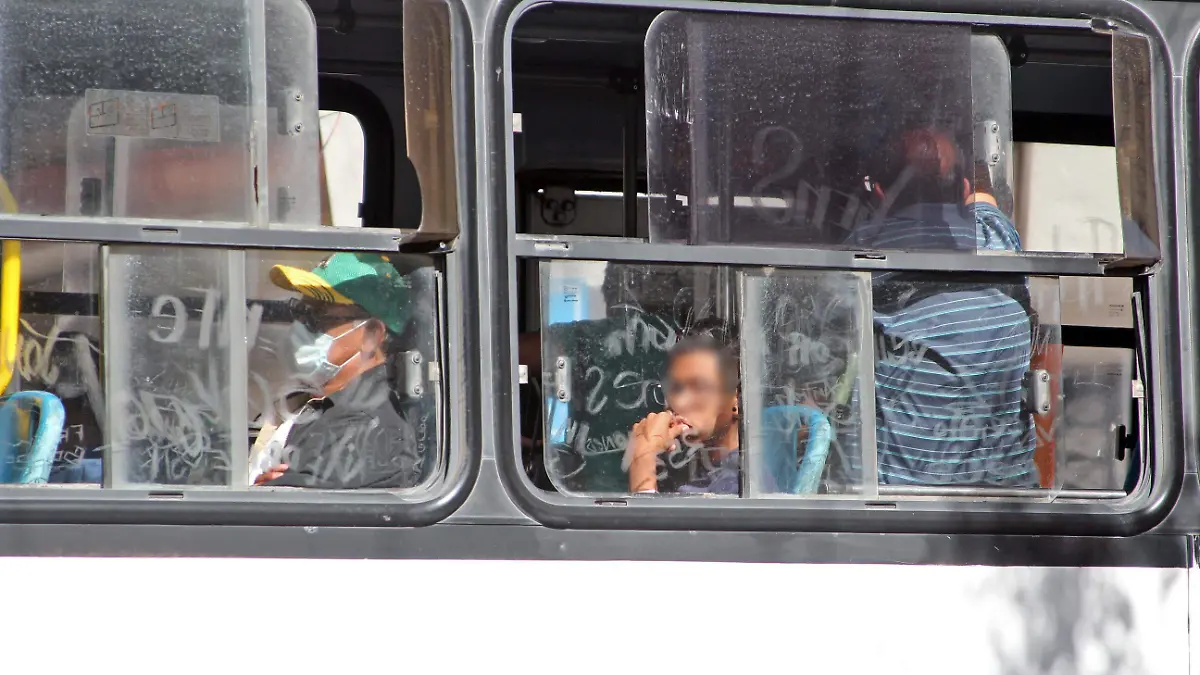 CUBREBOCAS TRANSPORTE (4)