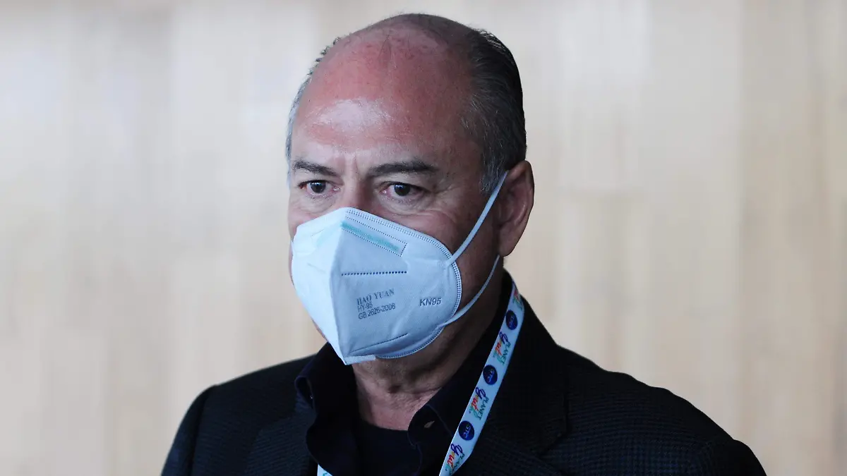 E.CAMACHO - EMPRESARIOS 1