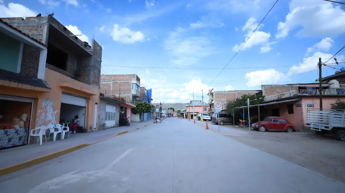 CALLE PAVIMENTACION (2)