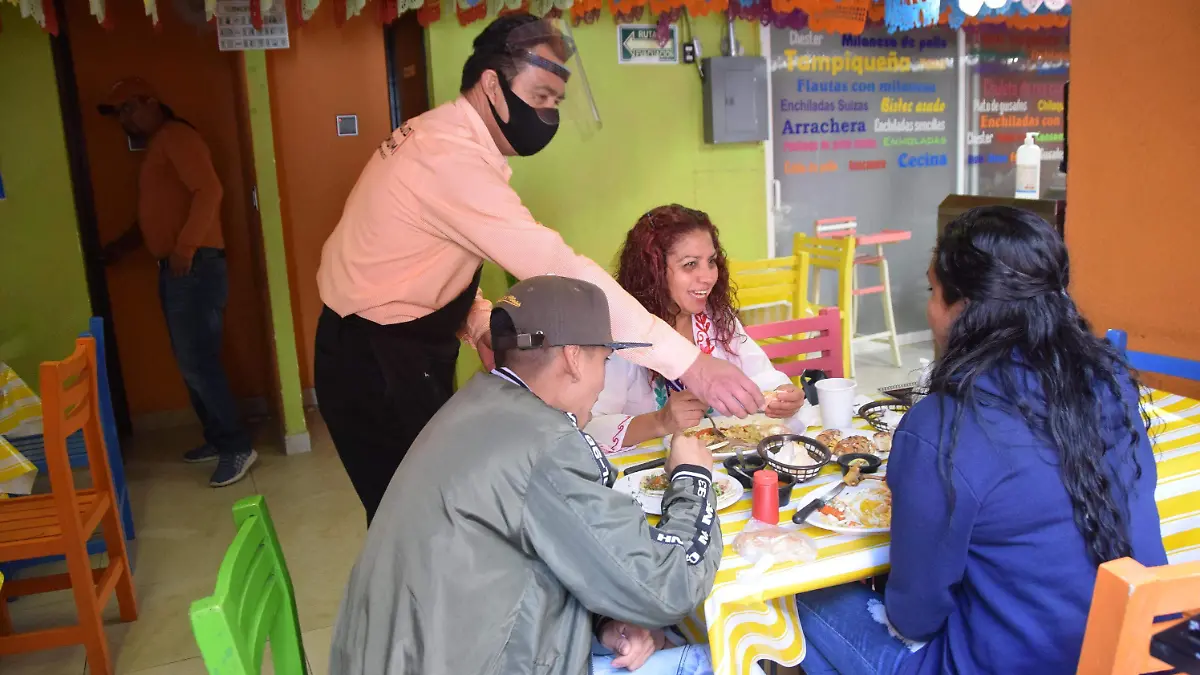 F CARMONA RESTAURANTES (4)