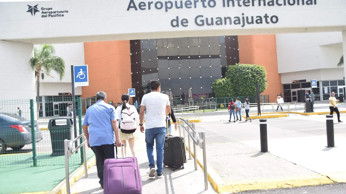 1f carmona AEROPUERTO