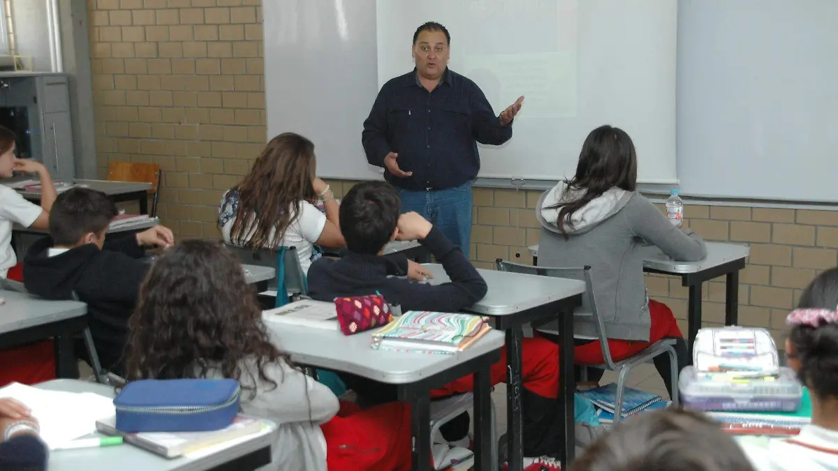 ARCHIVO F CARMONA CLASES (4)