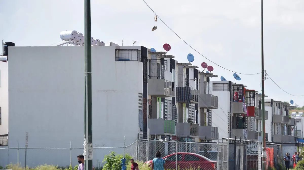 E.CAMACHO - VIVIENDA VERTICAL  (4)