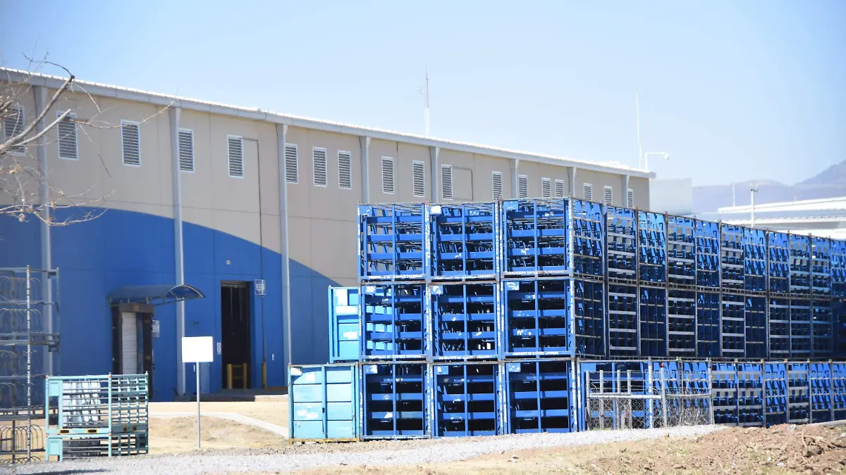 F CARMONA PARQUES INDUSTRIALES (3)