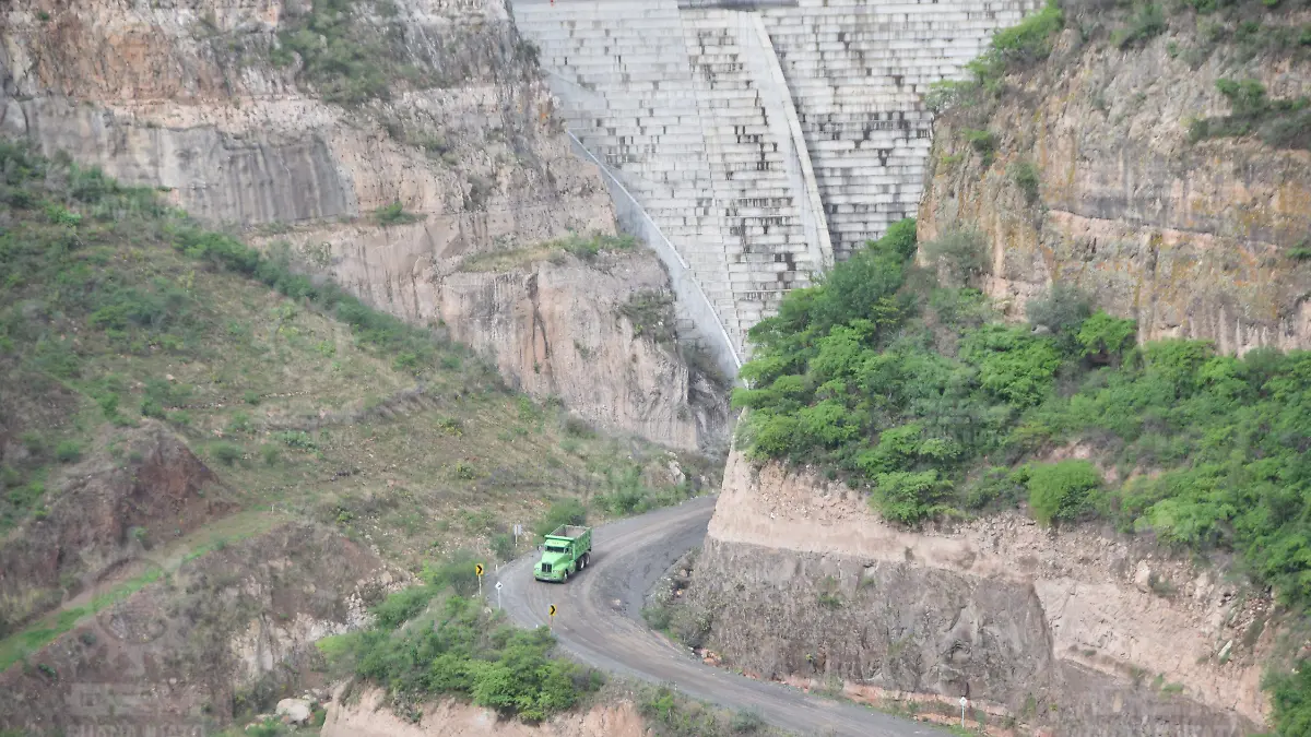 F CARMONA ZAPOTILLO (1)