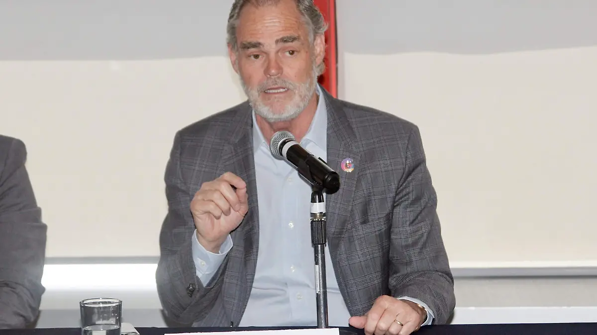 BRUNEL - Fco Meza - El Sol de Leon