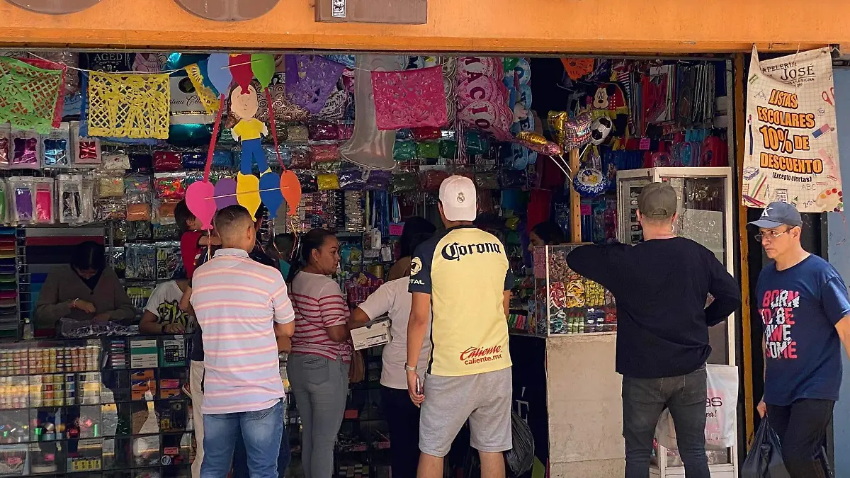 PAPELERIAS _ GUSTAVO CARREÓN 