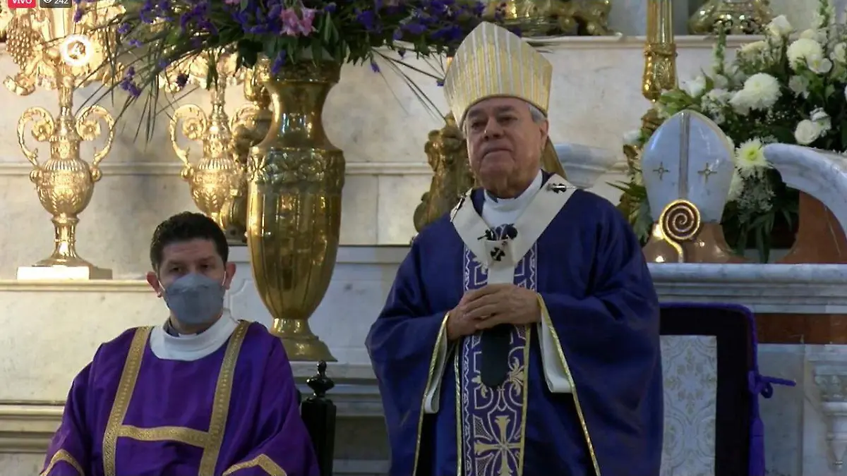 Arzobispo Alfonso Cortés Contreras (1)