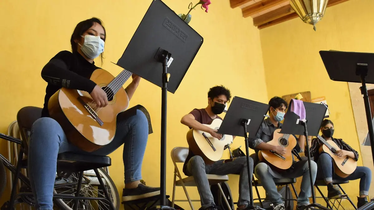 F CARMONA AGENDA CULTURAL (9)