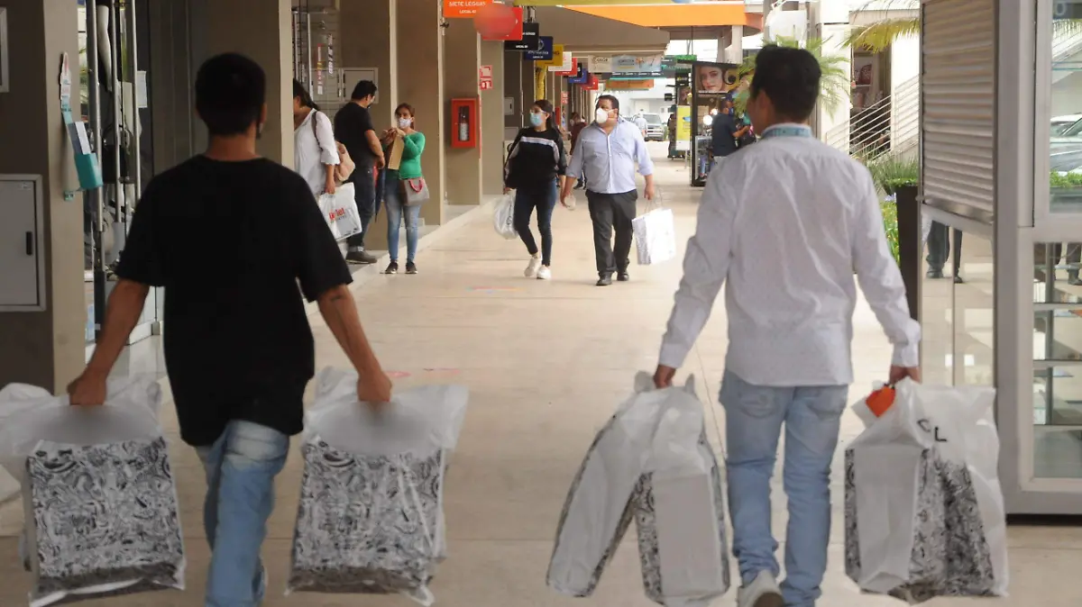 E.CAMACHO - CENTROS COMERCIALES 5