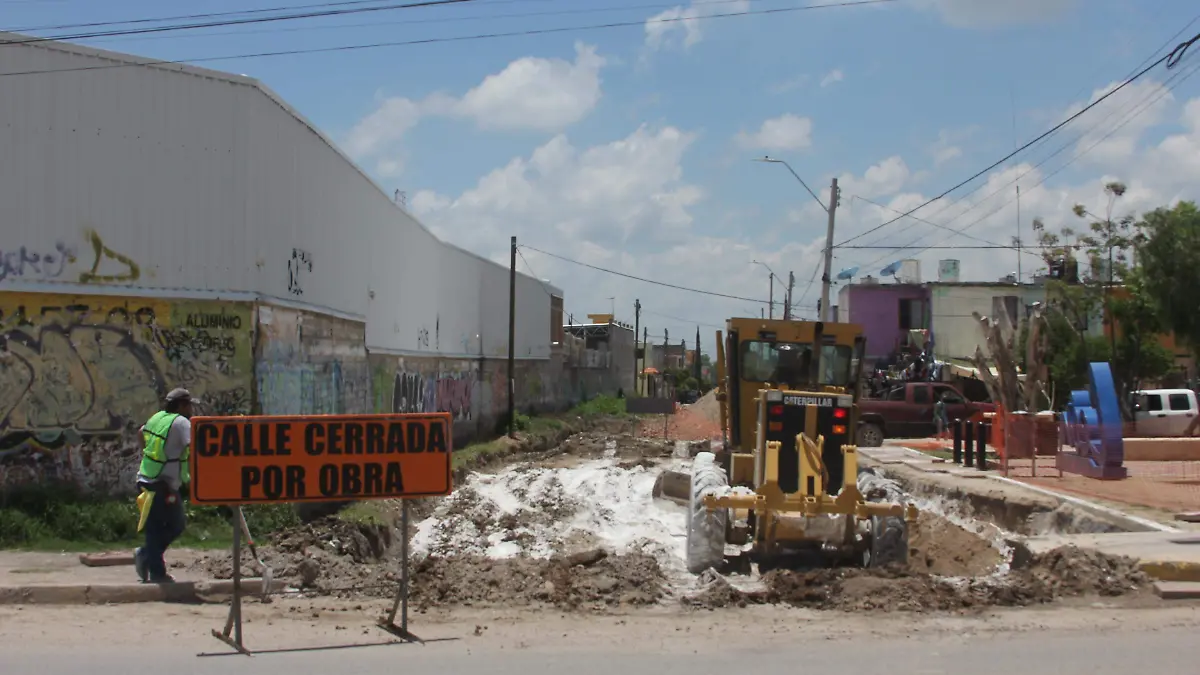 F MEZA OBRAS LEON 11