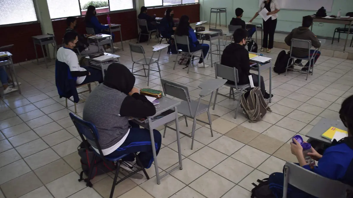 E.CAMACHO - EDUCACIÓN LGTIQ+ 4