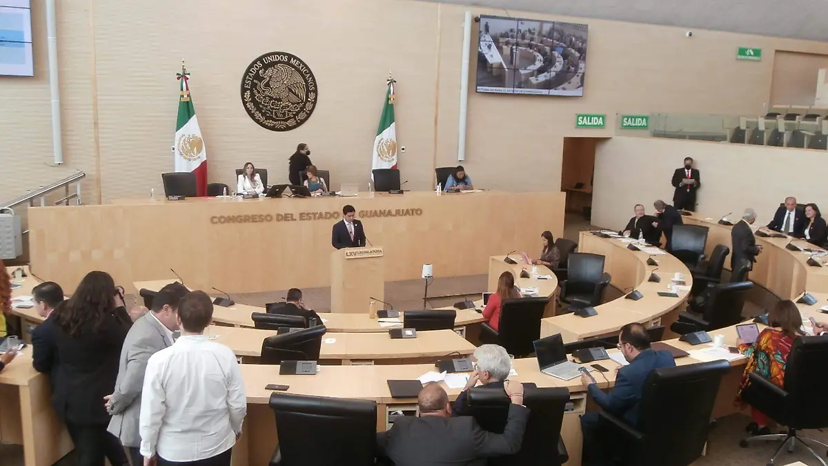 Presentan terna para nuevo magistrado del Poder Judicial