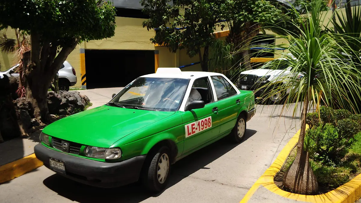 E.CAMACHO - TAXISTAS 4