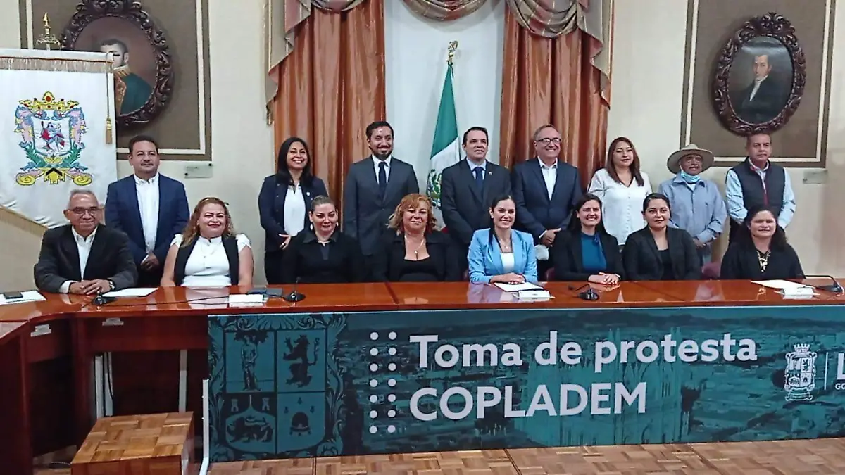 E.CAMACHO - TOMA DE PROTESTA 4