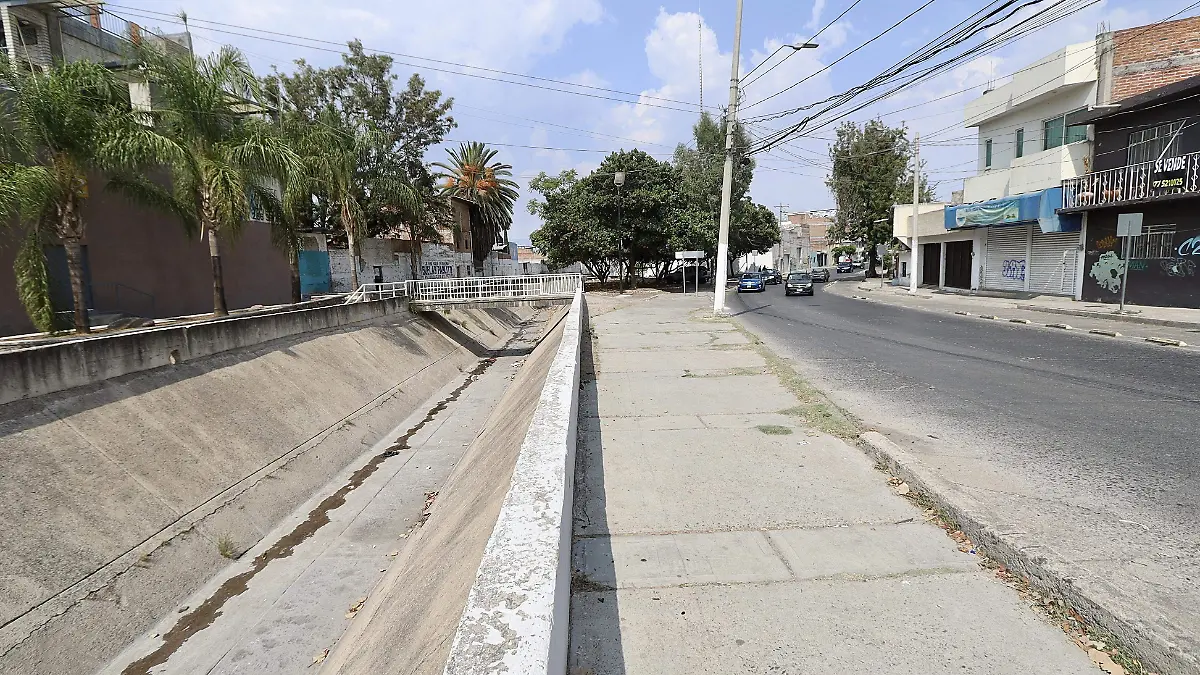 INDUSTRIAL - Fco Meza - El Sol de León (5)