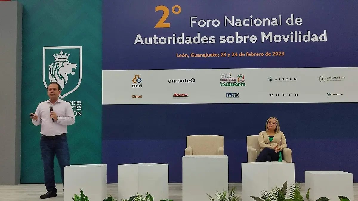 AUTOS-ELECTRICOS (2)